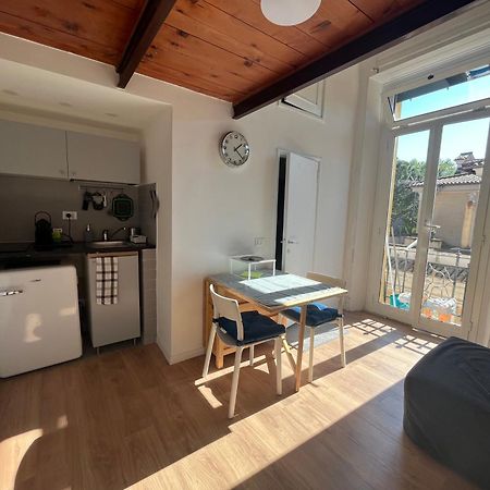 Studio Flat Ultimo Piano In Centro Róma Kültér fotó