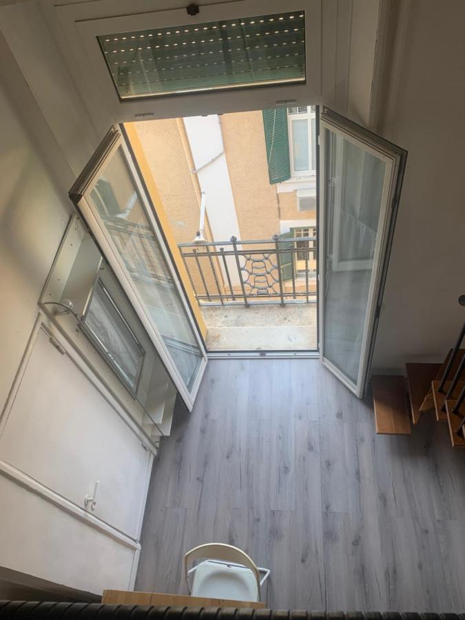 Studio Flat Ultimo Piano In Centro Róma Kültér fotó
